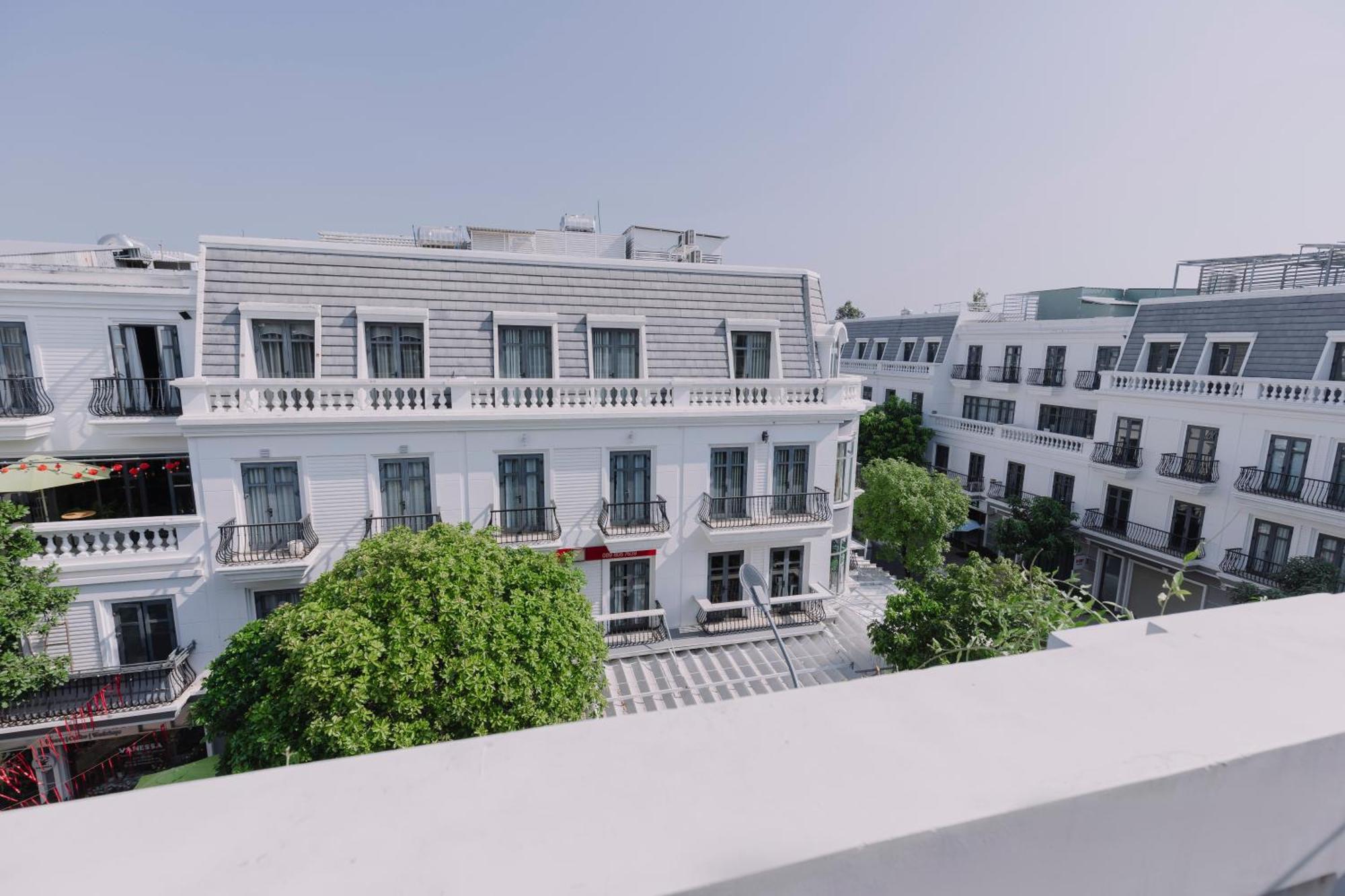 Arina Luxury Hotel - Vincom Tay Ninh Exterior photo